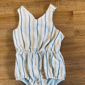 Old Navy girls romper 12-18 mo